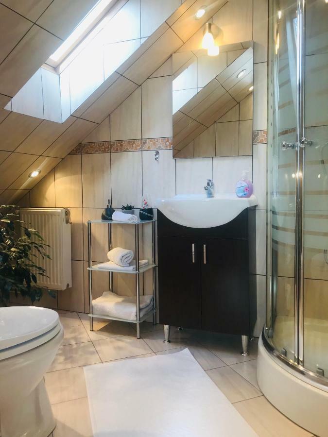 Villa Casa Csiki Rîşnov Esterno foto